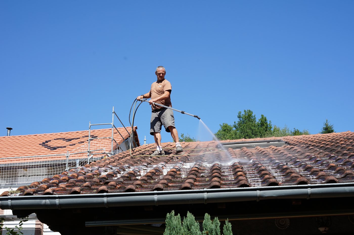 anti-mousse toiture Entreprise Hauter - vue 3