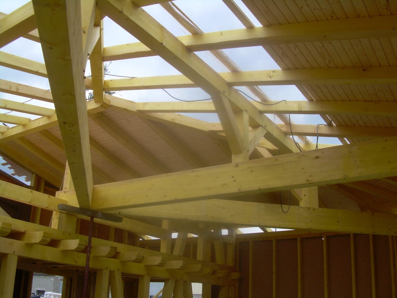 Structure de charpente bois apparente